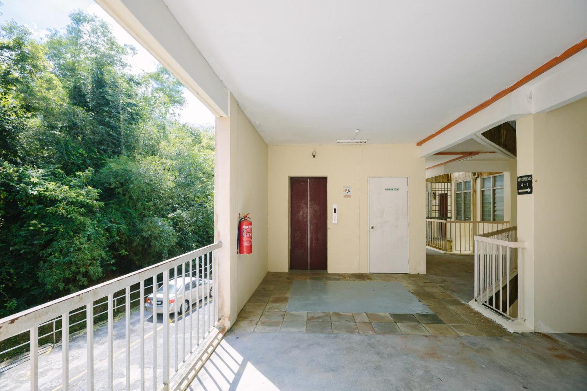 Ees Whale House - Homestay 3 Min Walk To Beach Batu Feringgi Exteriér fotografie